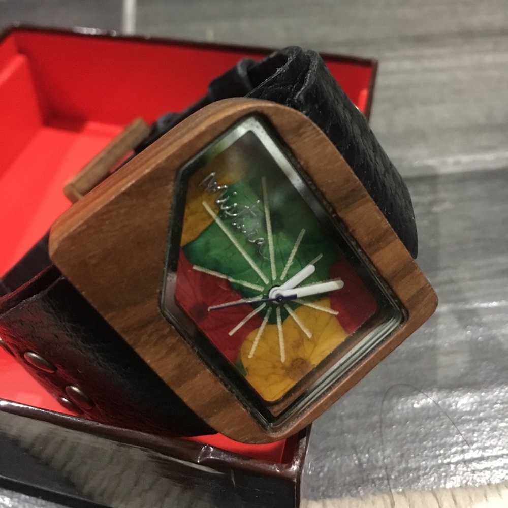 Mistura Wood Watch Volkano Flowers